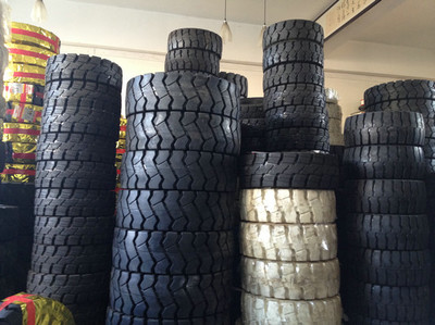 沈陽實心輪胎專賣-沈陽眾慧成機械設(shè)備銷售提供沈陽實心輪胎專賣的相關(guān)介紹、產(chǎn)品、服務(wù)、圖片、價格沈陽叉車充氣輪胎價格